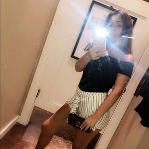 Meet your Posher, Emmi